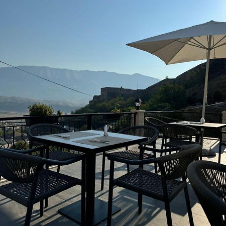 Hotel With Castle View Gjirokastër 外观 照片