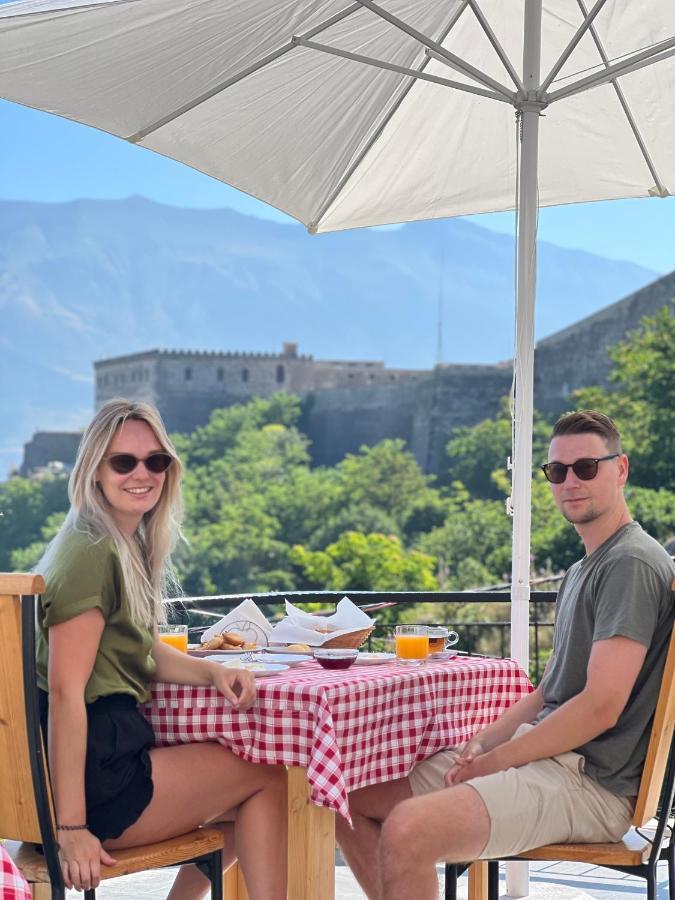 Hotel With Castle View Gjirokastër 外观 照片